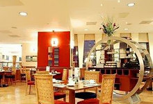 Holiday Inn London Kensington Forum 3* ( Hotel in London, England )